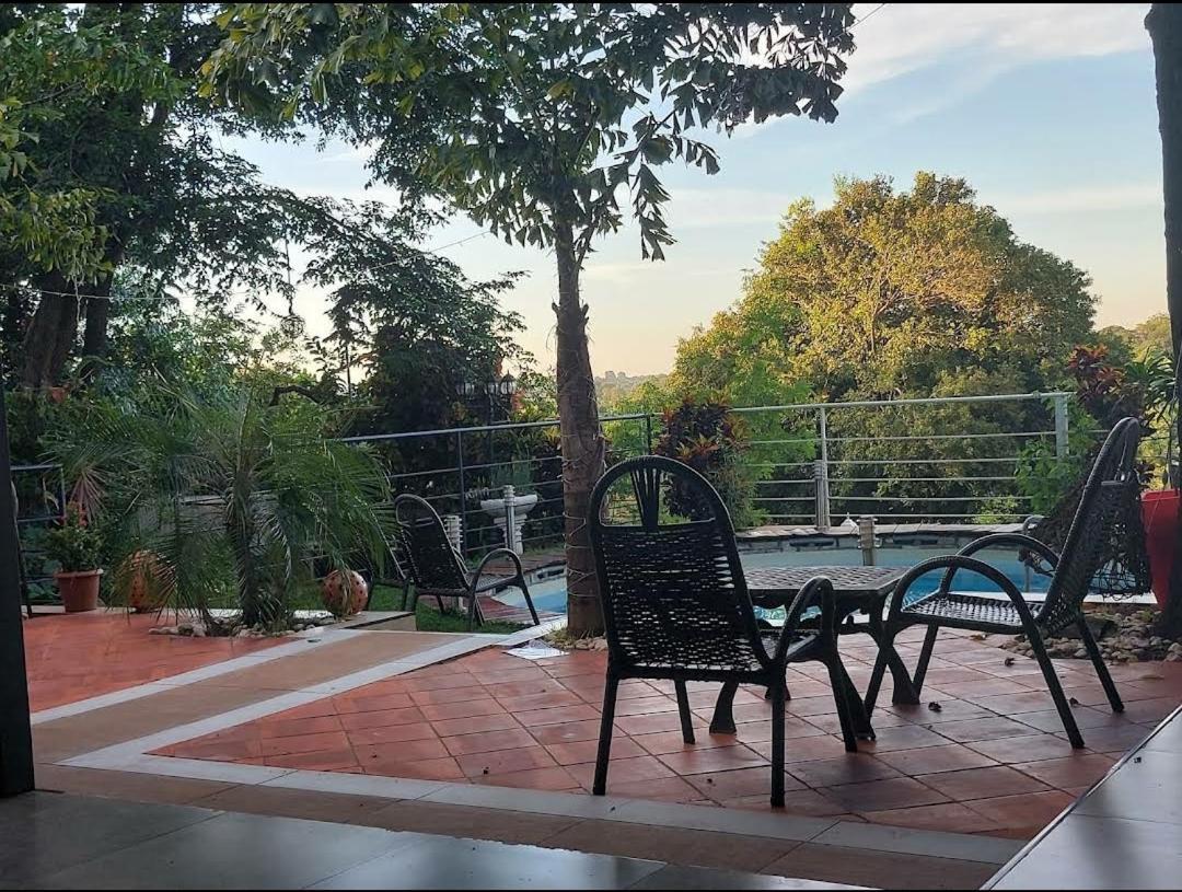 Los Monges Aparthotel Ciudad del Este Exteriér fotografie